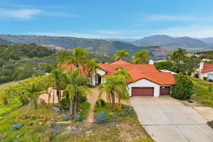 31732 Tracy Lyn Dr, Valley Center, CA 92082 - Photo 1