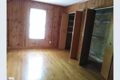 1244 E Butler Road, Greenville, SC 29607 - Photo 8