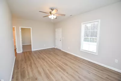 105 Cunningham Road, Woodruff, SC 29388 - Photo 6
