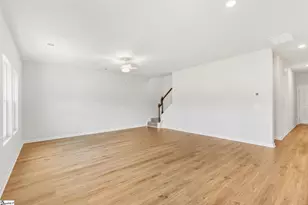 2112 Mayberry Dr, Spartanburg, SC 29301 - Photo 8