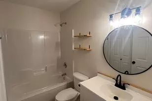 121 Mountain View Ave, Greer, SC 29650 - Photo 6