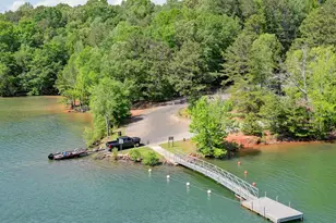 425 Tiger Ln, Westminster, SC 29693 - Photo 4