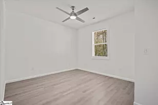 425 Tiger Ln, Westminster, SC 29693 - Photo 18