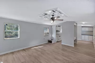 315 Shirley Circle, Townville, SC 29689 - Photo 6