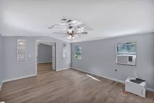 315 Shirley Cir, Townville, SC 29689 - Photo 4