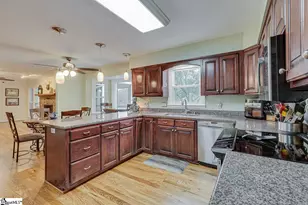 206 W Killarney Lake, Moore, SC 29369 - Photo 16