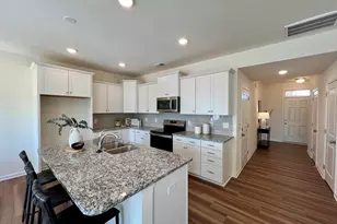 208 Toal Ct, Greenville, SC 29611 - Photo 8