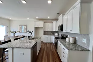 208 Toal Ct, Greenville, SC 29611 - Photo 4