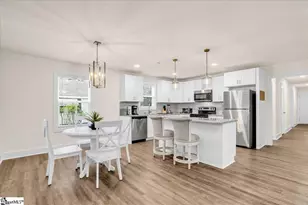 141 Baileyview St, Greer, SC 29651 - Photo 6