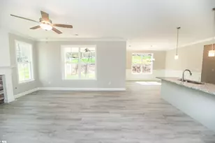 741 Pearson Town Rd, Moore, SC 29369 - Photo 2