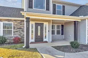 608 Berry Rd, Boiling Springs, SC 29316 - Photo 2