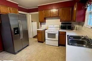 2507 Poinsett Hwy, Greenville, SC 29609 - Photo 10