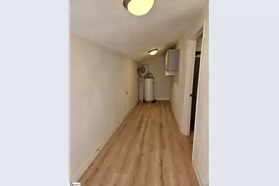 215 Washington Street, Clinton, SC 29325 - Photo 8