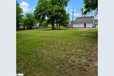 215 Washington Street, Clinton, SC 29325 - Photo 18