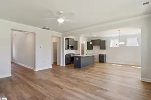 7027 New Horizons Ln, Boiling Springs, SC 29316 - Photo 8