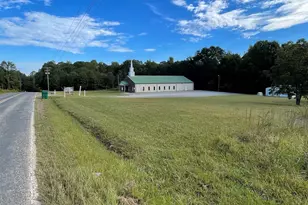 614 Tribal Rd, Blacksburg, SC 29702 - Photo 2