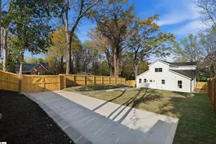 301 Ridgewood Ave, Spartanburg, SC 29306 - Photo 38