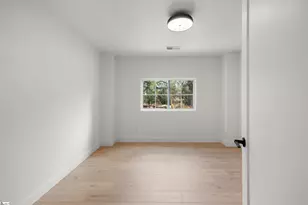 301 Ridgewood Ave, Spartanburg, SC 29306 - Photo 30