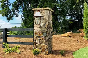 4 Medlock Dr, Greenville, SC 29615 - Photo 2