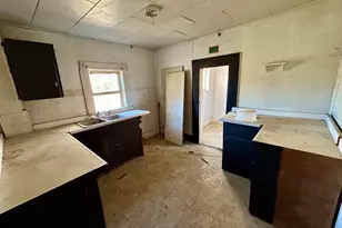 710 S Logan St, Gaffney, SC 29341 - Photo 8