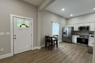 307 Hunter St, Seneca, SC 29678 - Photo 4