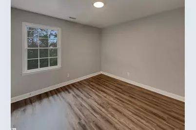 1460 Dover Road #Apt A, Spartanburg, SC 29301 - Photo 14