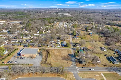 410 Spring Street, Spartanburg, SC 29301 - Photo 8