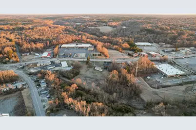 315 Hillcrest Drive, Laurens, SC 29360 - Photo 8