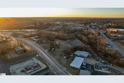 315 Hillcrest Drive, Laurens, SC 29360 - Photo 18