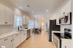 11 Baxter St, Greenville, SC 29607 - Photo 10