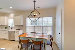11 Baxter St, Greenville, SC 29607 - Photo 16