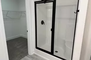 215 Rolling Waters Dr, Greenville, SC 29605 - Photo 18