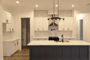 127 Moore Dr, Easley, SC 29642 - Photo 4