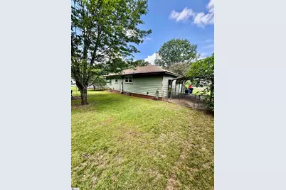 203 Givens Street, Fountain Inn, SC 29644 - Photo 32