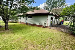 203 Givens St, Fountain Inn, SC 29644 - Photo 32