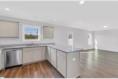 464 Grantham Court, Spartanburg, SC 29303 - Photo 6