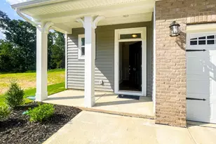 58 Fair Vlg Ln, Simpsonville, SC 29680 - Photo 2