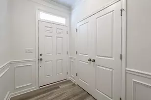 56 Fair Vlg Ln, Simpsonville, SC 29680 - Photo 4