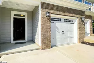 52 Fair Vlg Ln, Simpsonville, SC 29680 - Photo 2