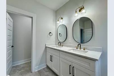 121 Parsons Street, Fountain Inn, SC 29644 - Photo 10