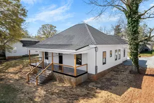 202 S Howard St, Landrum, SC 29356 - Photo 34