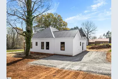 202 S Howard Street, Landrum, SC 29356 - Photo 38