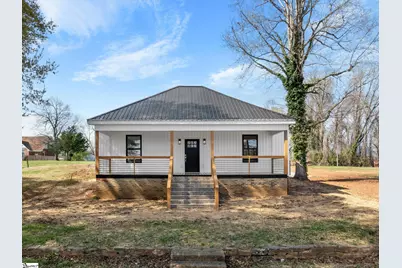 202 S Howard Street, Landrum, SC 29356 - Photo 1