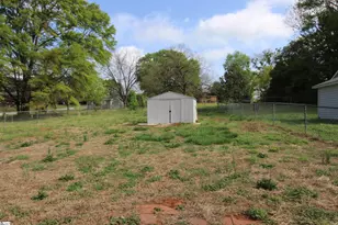 203 Vega St, Inman, SC 29349 - Photo 12