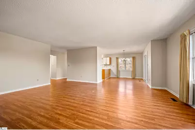 77 Chestnut Street Oak Hall #301, Tryon, NC 28782 - Photo 8