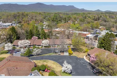 77 Chestnut Street Oak Hall #301, Tryon, NC 28782 - Photo 38