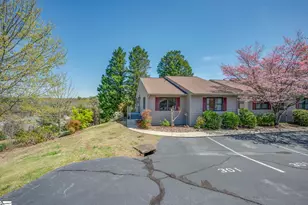 77 Chestnut St, Tryon, NC 28782 - Photo 2