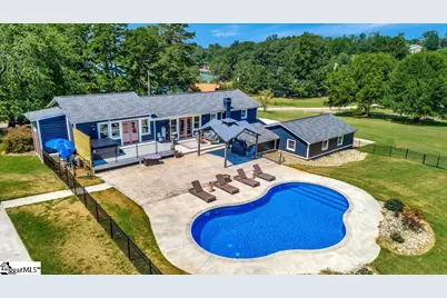 221 Lakeside Drive, Seneca, SC 29672 - Photo 2