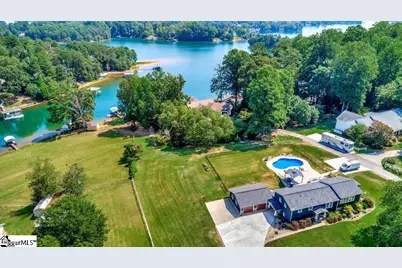 221 Lakeside Drive, Seneca, SC 29672 - Photo 1