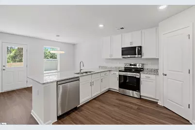 414 Kensington Circle, Seneca, SC 29672 - Photo 2